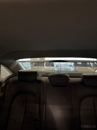 Audi A6 2013, 88,000 km - 2.0 л - Bakı