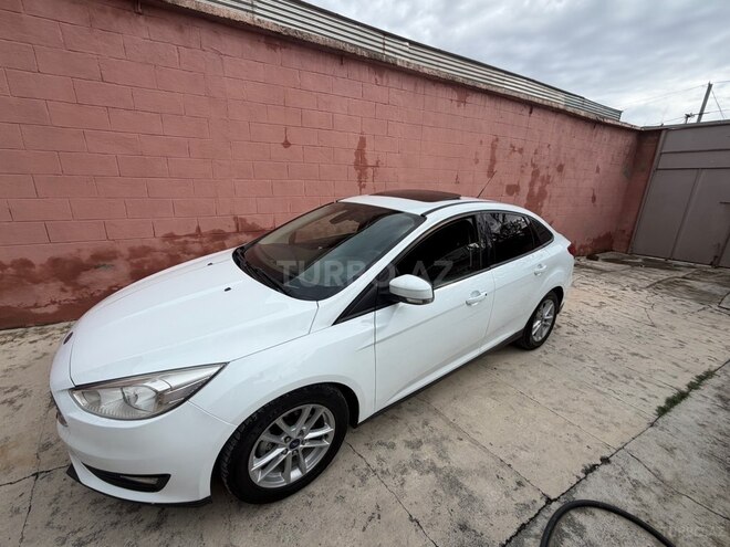 Ford Focus 2014, 163,000 km - 1.6 l - Şəki