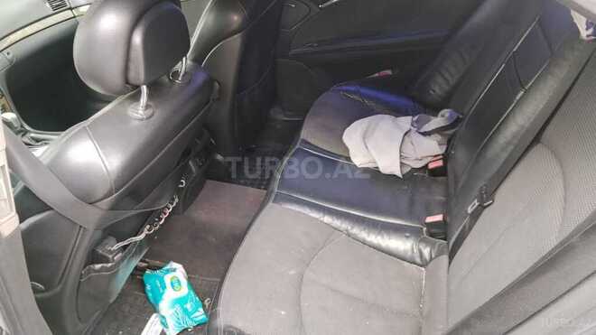 Mercedes E 220 2002, 428,000 km - 2.2 l - Bakı