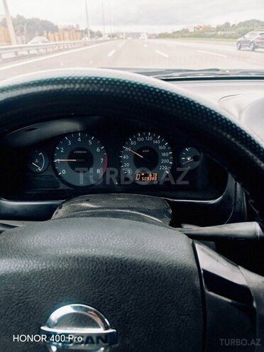 Nissan Sunny 2011, 500,000 km - 1.6 l - Bakı