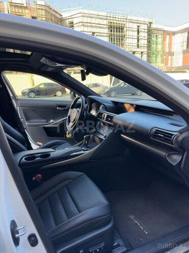 Lexus IS 300 2017, 84,000 km - 2.0 l - Bakı