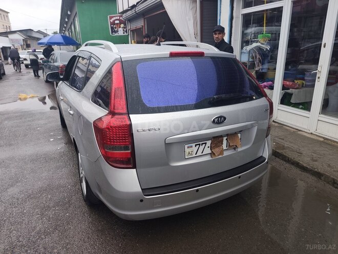Kia  2009, 353,683 km - 1.6 l - Astara
