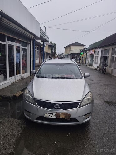 Kia  2009, 353,683 km - 1.6 l - Astara