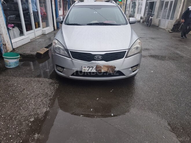 Kia  2009, 353,683 km - 1.6 l - Astara