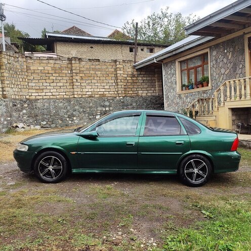 Opel Vectra 1997, 312,000 km - 1.8 l - Şəki