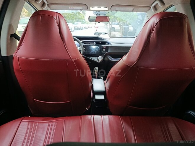 Toyota Aqua 2016, 153,873 km - 1.5 л - Bakı