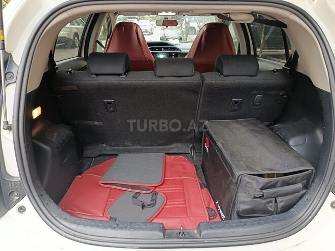 Toyota Aqua 2016, 153,873 km - 1.5 л - Bakı