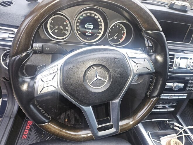 Mercedes E 250 2014, 273,000 km - 2.0 l - Bakı