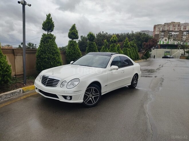 Mercedes E 240 2003, 332,000 km - 2.6 l - Bakı