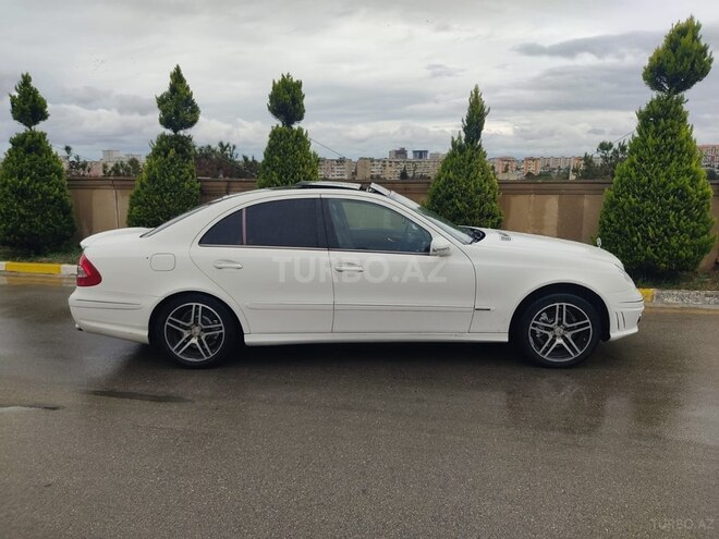Mercedes E 240 2003, 332,000 km - 2.6 l - Bakı
