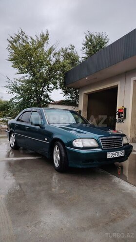 Mercedes C 230 1998, 502,922 km - 2.3 l - Salyan