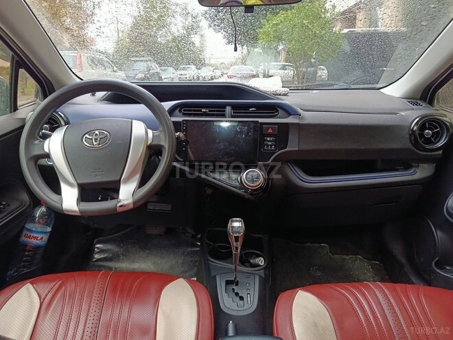Toyota Aqua 2016, 153,873 km - 1.5 л - Bakı