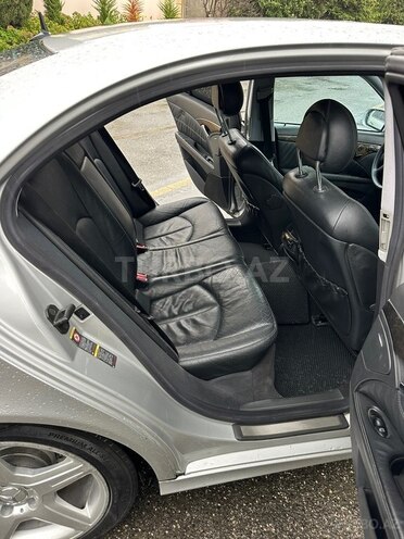 Mercedes E 320 2004, 290,000 km - 3.2 л - Bakı