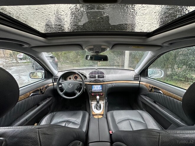 Mercedes E 320 2004, 290,000 km - 3.2 л - Bakı