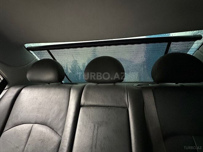 Mercedes E 320 2004, 290,000 km - 3.2 л - Bakı