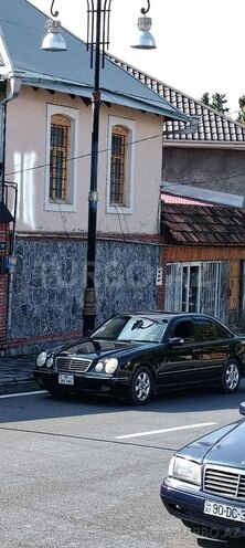 Mercedes E 320 2002, 400,000 km - 3.2 l - Qax