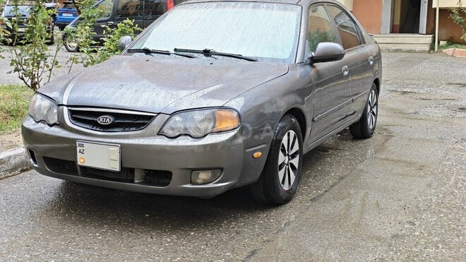 Kia  2002, 410,383 km - 1.8 л - Bakı