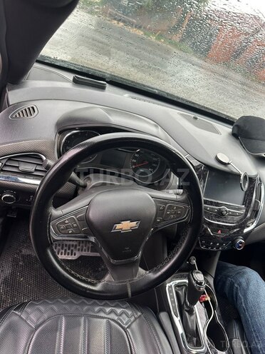 Chevrolet Cruze 2016, 300,000 km - 1.4 л - Sumqayıt