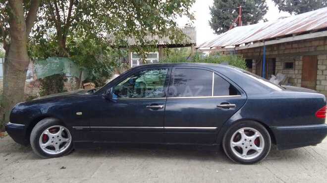 Mercedes E 200 1997, 234,000 km - 2.0 л - Masallı