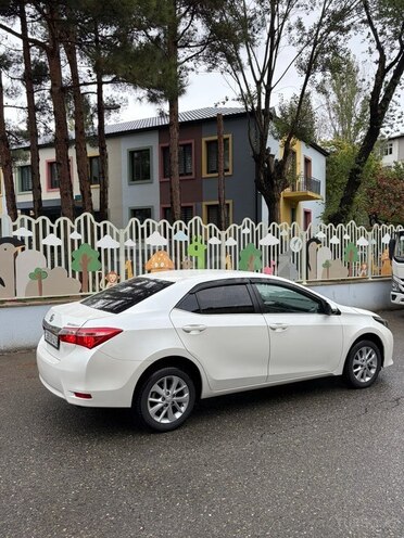 Toyota Corolla 2014, 263,000 km - 1.6 l - Bakı