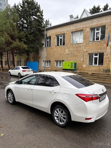 Toyota Corolla 2014, 263,000 km - 1.6 l - Bakı