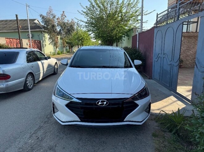 Hyundai Elantra 2019, 49,000 km - 2.0 l - Bakı