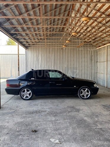 Mercedes C 240 1998, 250,000 km - 2.4 л - Şabran