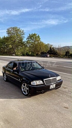 Mercedes C 240 1998, 250,000 km - 2.4 л - Şabran