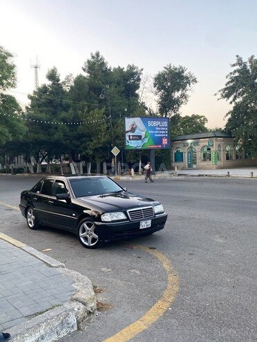 Mercedes C 240 1998, 250,000 km - 2.4 л - Şabran