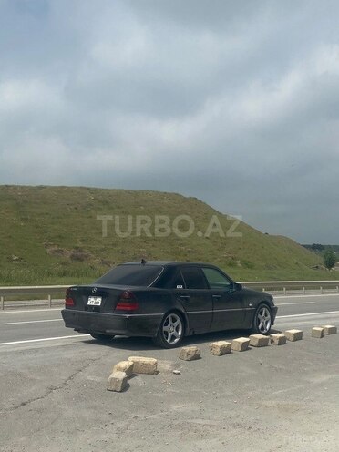 Mercedes C 240 1998, 250,000 km - 2.4 л - Şabran