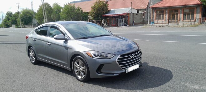 Hyundai Elantra 2016, 118,000 km - 2.0 l - Qax