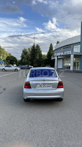 Opel Vectra 1999, 400,000 km - 1.8 l - Qazax