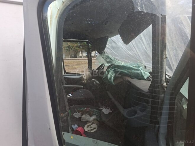Ford Transit 2009, 280,000 km - 2.4 l - Bakı