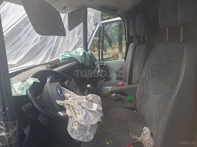 Ford Transit 2009, 280,000 km - 2.4 l - Bakı