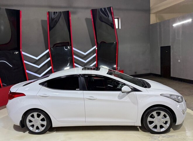 Hyundai Elantra 2013, 170,000 km - 1.8 l - Sumqayıt
