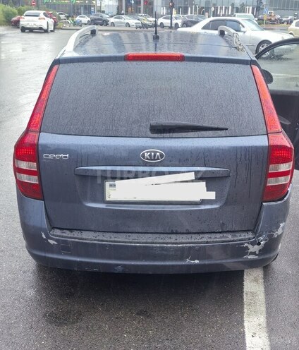 Kia  2009, 350,000 km - 2.0 л - Bakı