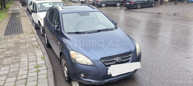 Kia  2009, 350,000 km - 2.0 л - Bakı