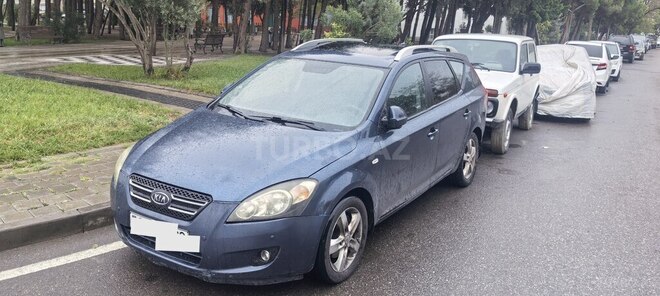 Kia  2009, 350,000 km - 2.0 л - Bakı