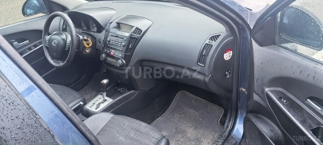 Kia  2009, 350,000 km - 2.0 л - Bakı