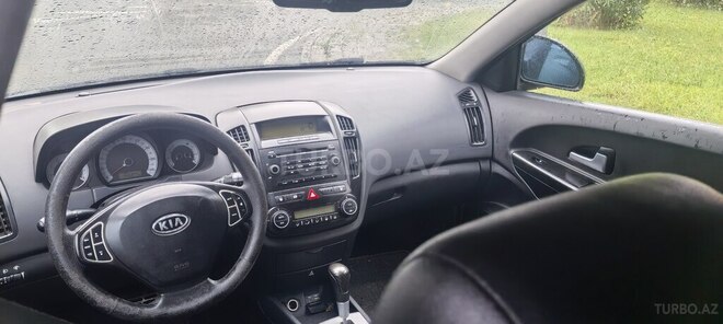 Kia  2009, 350,000 km - 2.0 л - Bakı