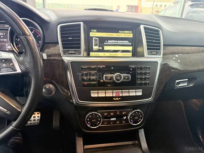 Mercedes ML 350 4MATIC 2011, 177,500 km - 3.5 л - Bakı