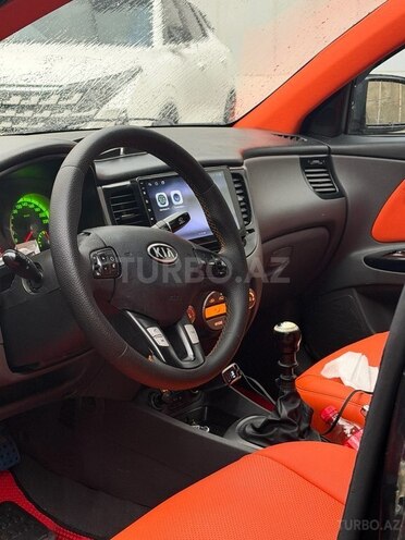 Kia Rio 2006, 348,000 km - 1.5 л - Bakı