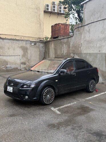 Kia Rio 2006, 348,000 km - 1.5 л - Bakı