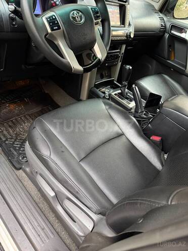 Toyota Land Cruiser Prado 2011, 205,000 km - 3.0 l - Bakı