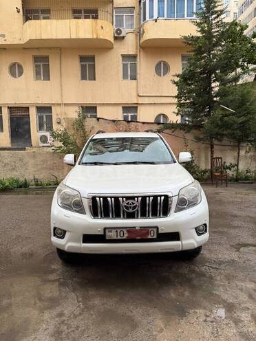 Toyota Land Cruiser Prado 2011, 205,000 km - 3.0 l - Bakı