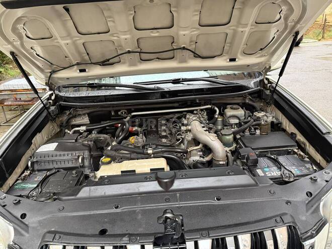 Toyota Land Cruiser Prado 2011, 205,000 km - 3.0 l - Bakı