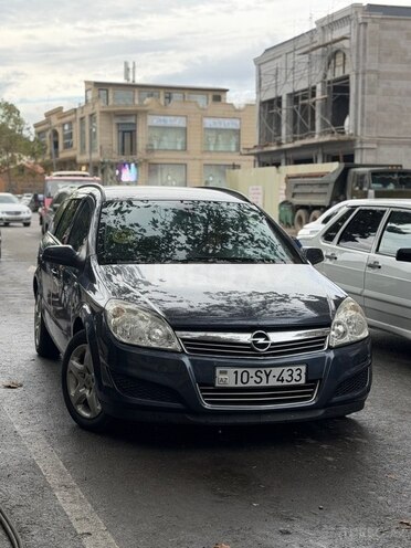 Opel Astra 2008, 290,418 km - 1.3 l - Göygöl