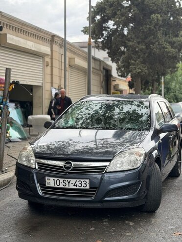 Opel Astra 2008, 290,418 km - 1.3 l - Göygöl