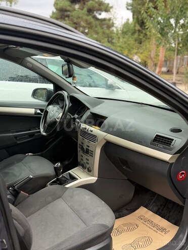 Opel Astra 2008, 290,418 km - 1.3 l - Göygöl