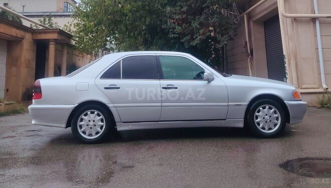 Mercedes C 230 1998, 256,883 km - 2.3 l - Bakı